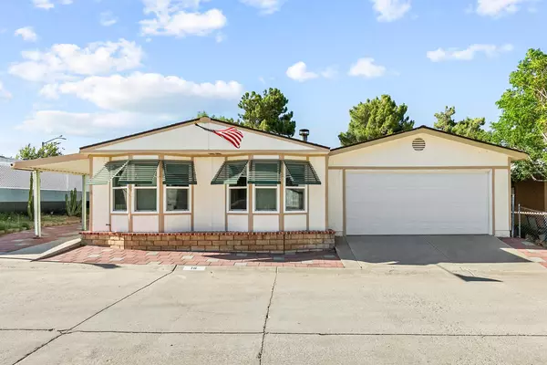 1030 Avenue S Spc # #16, Palmdale, CA 93550