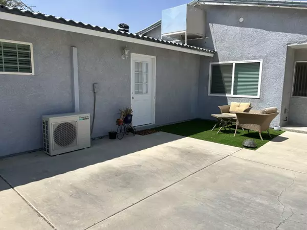 Lancaster, CA 93536,3344 W Ave L