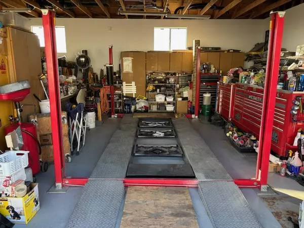 Rosamond, CA 93560,2800 Felsite AVE