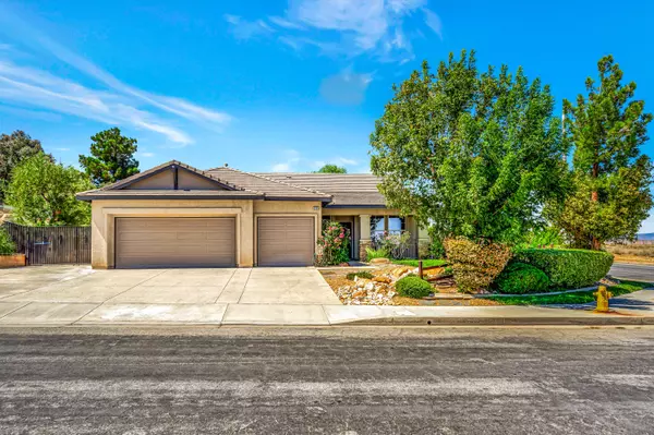 Lancaster, CA 93536,42355 Ridge View DR