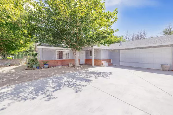 Lancaster, CA 93534,1102 W Avenue J9