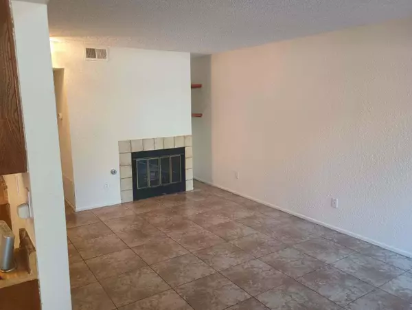 Lancaster, CA 93535,1845 E Avenue J4 #Apt 5