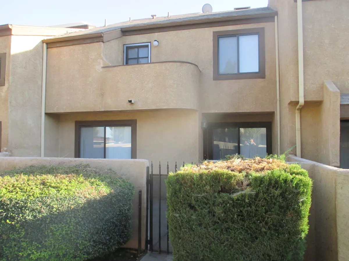 Lancaster, CA 93535,1845 E Avenue J4 #Apt 5