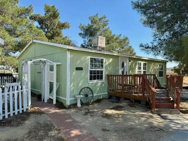 Mojave, CA 93501,8648 W 60th ST