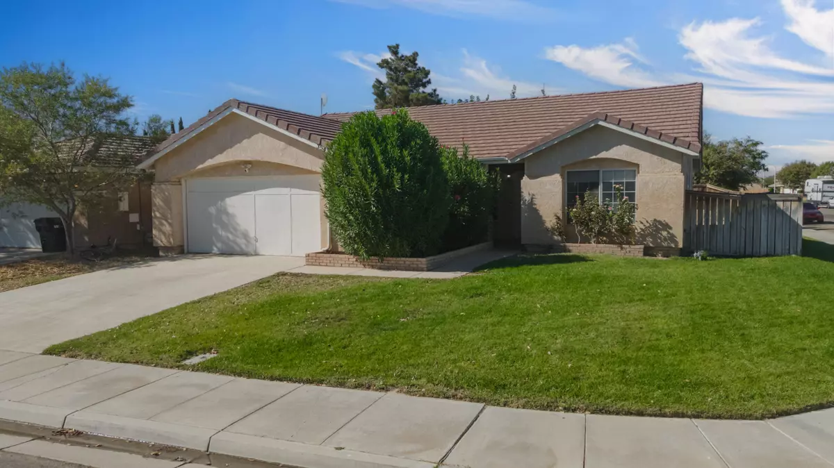 Rosamond, CA 93560,3543 Tanglewood AVE