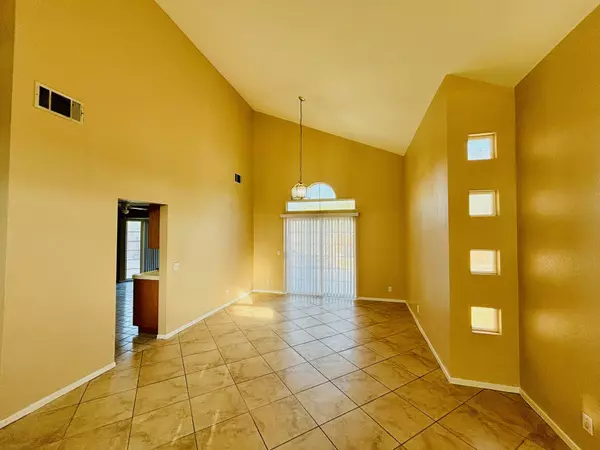 Palmdale, CA 93550,36512 Summerholly CIR