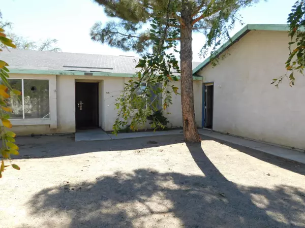 9036 Aspen AVE, California City, CA 93505