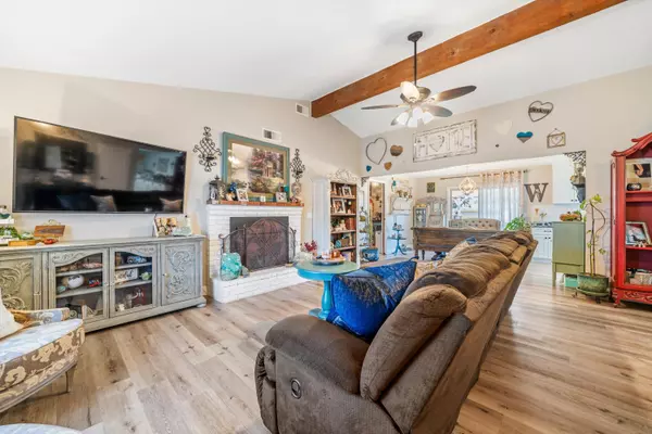 Tehachapi, CA 93561,30091 Caddy LN