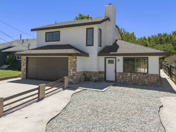 Lake Hughes, CA 93532,14342 Boxtree DR