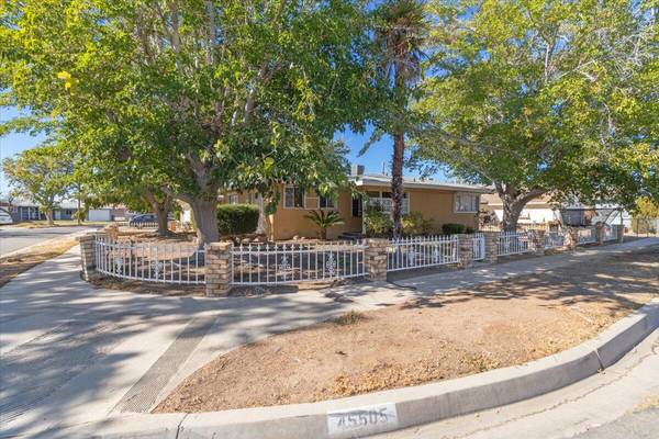 45505 W 13th ST, Lancaster, CA 93534