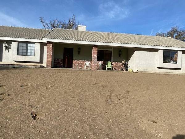 39913 W 107th ST, Leona Valley, CA 93551