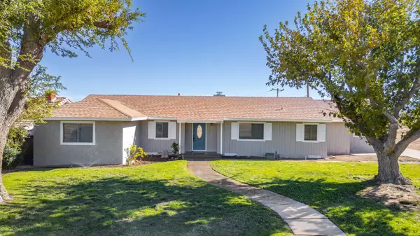 37066 Tovey AVE, Palmdale, CA 93551