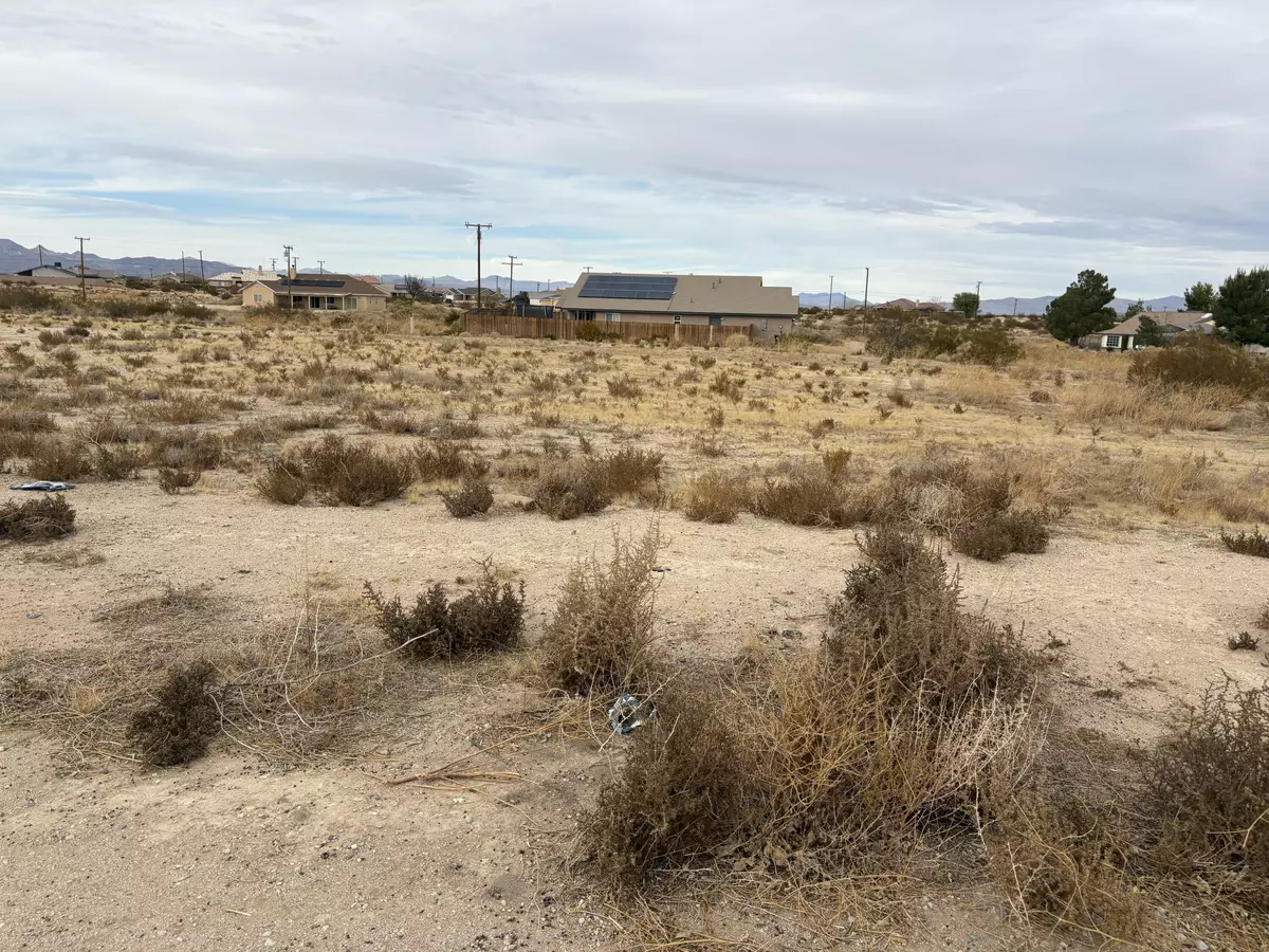 California City, CA 93505,Ives DR