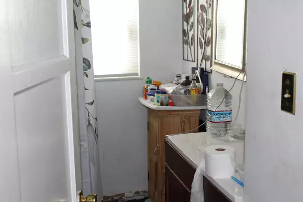 San Bernadino, CA 92407,4096 N Mountain View Ave AVE