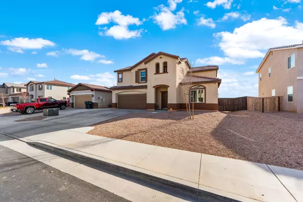 Rosamond, CA 93560,3034 Desert Cloud AVE