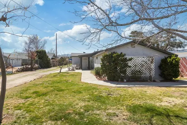 Quartz Hill, CA 93536,5238 W Ave L 6