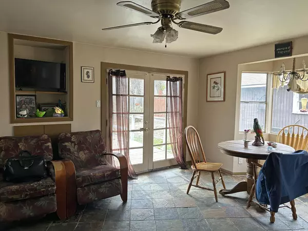 Lake Hughes, CA 93532,18274 Devere CT