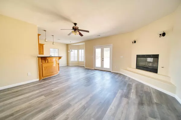 California City, CA 93505,21691 Bancroft DR