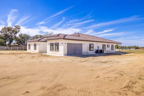 Lancaster, CA 93534,1805 Columbia WAY