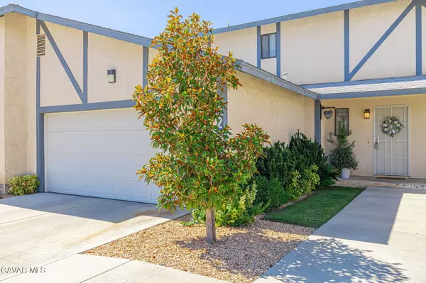 Lancaster, CA 93536,43840 Bobby Jones DR #Apt 22