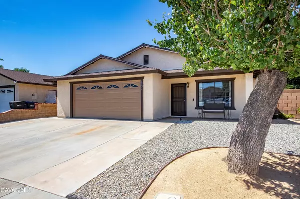 1037 Herzel AVE, Lancaster, CA 93535