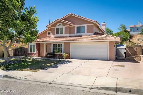 4722 Sungate DR, Palmdale, CA 93551