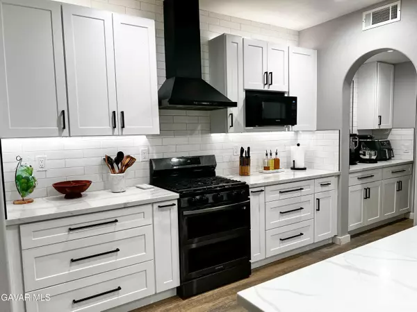 Lancaster, CA 93536,5834 Gem CT