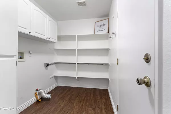 Rosamond, CA 93560,2157 Kenyon CT