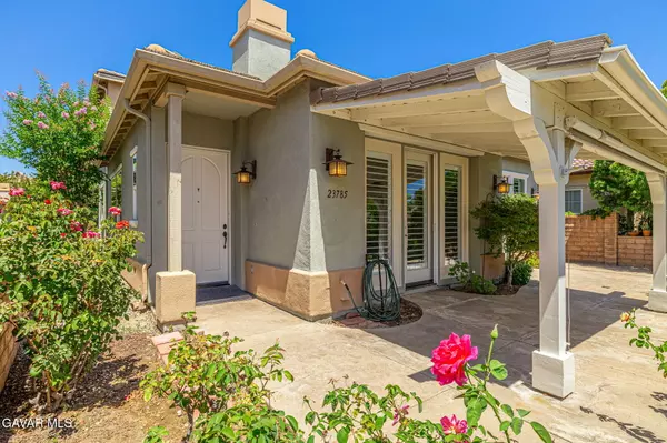 Valencia, CA 91354,23785 Western Cedar CT