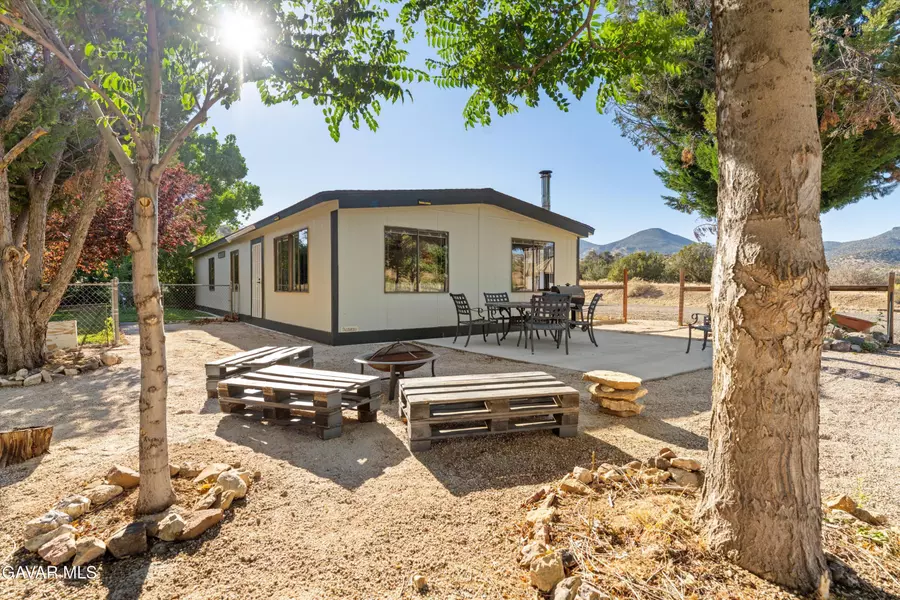 24977 Sand Canyon RD, Tehachapi, CA 93561