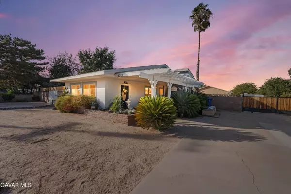 4525 W Ave M12, Lancaster, CA 93536