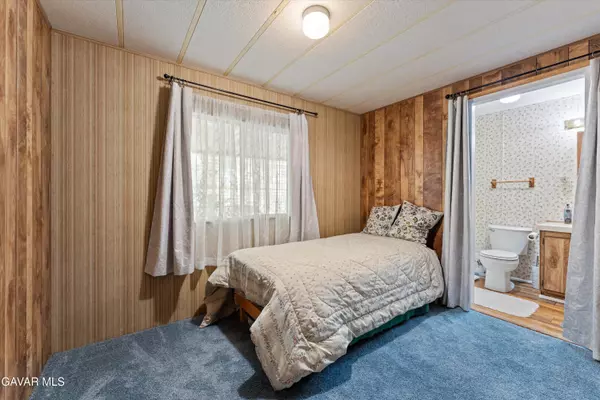 Tehachapi, CA 93561,333 S Dennison RD #Spc 6