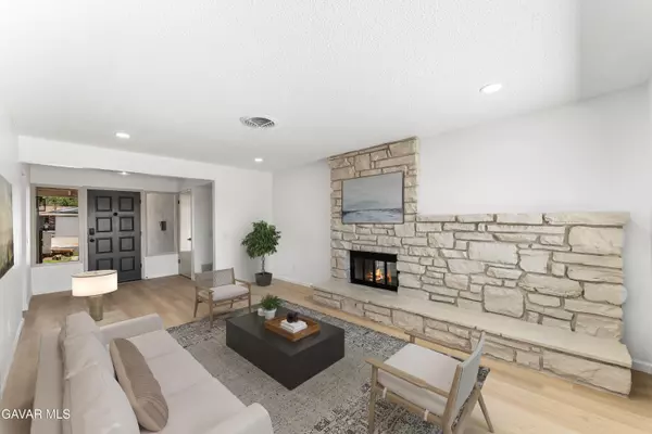 Lancaster, CA 93534,1133 W Ave J-11