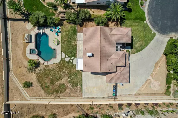 Palmdale, CA 93551,5712 Bienveneda