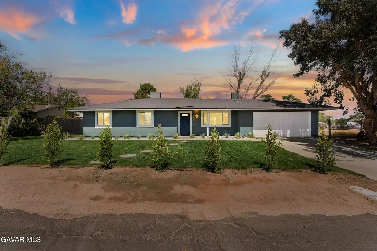 Lake Los Angeles, CA 93591,16647 Jubilee Trail AVE