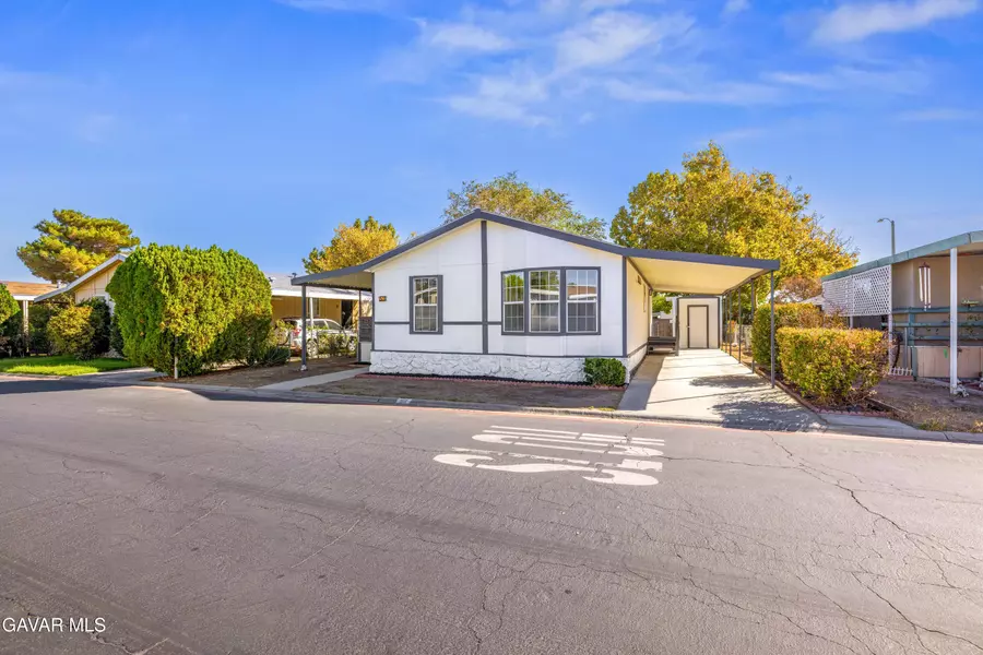 45111 E 25th ST #Spc 52, Lancaster, CA 93535