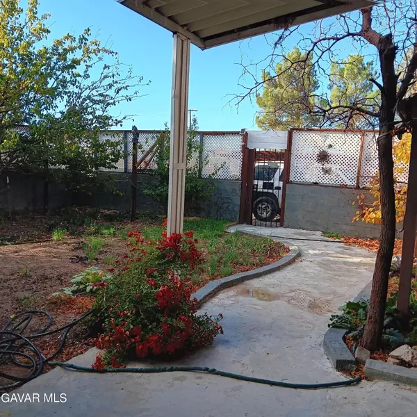 Mojave, CA 93501,10364 15th St East