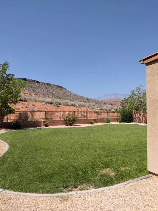 Washington, UT 84780,1327 N High Cliffs CIR