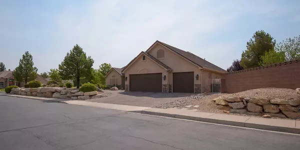 St George, UT 84790,2931 Scenic Mountain LN