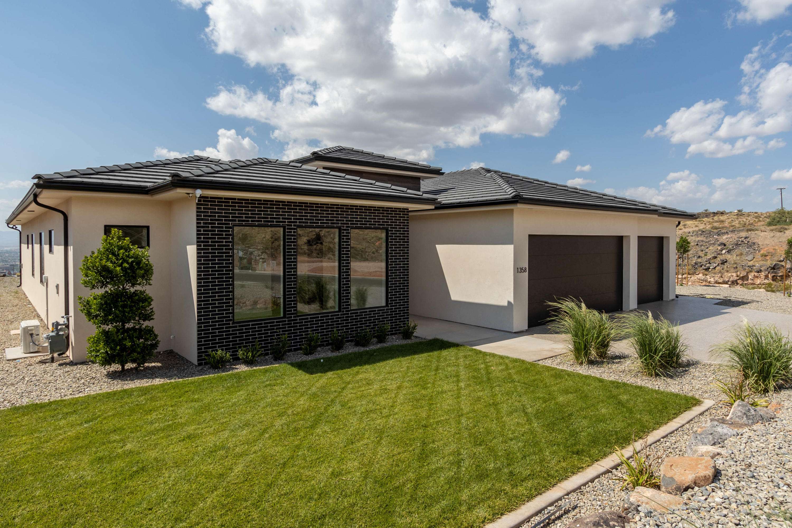 St George, UT 84770,1358 E Dellcorero ST