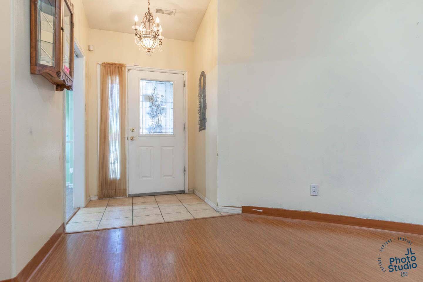 La Verkin, UT 84745,12 Pearl ST