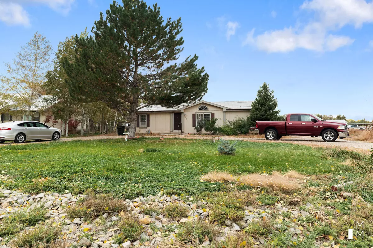 Enoch, UT 84721,4285 N Driftwood LN