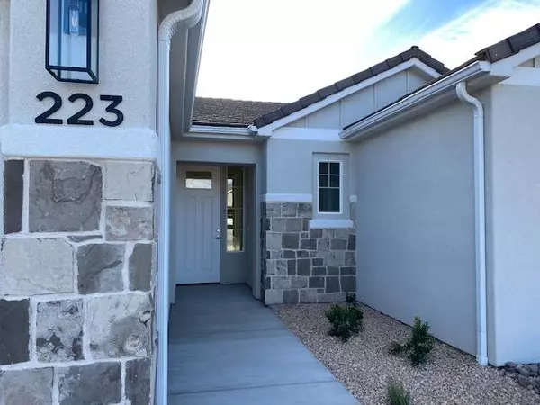 Washington, UT 84780,223 Sage Crest DR