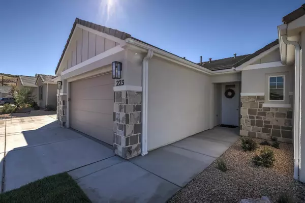 Washington, UT 84780,223 N Sage Crest CIR