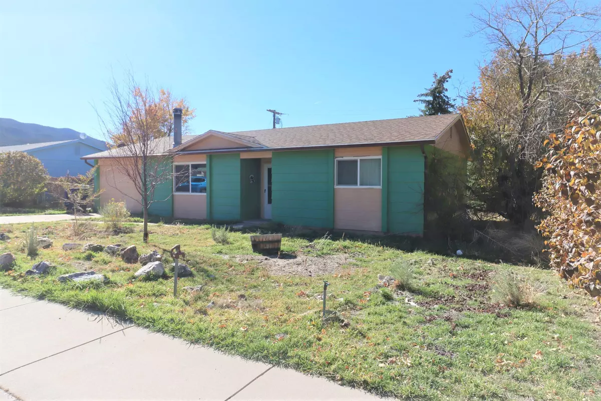 Parowan, UT 84761,242 S 800 W