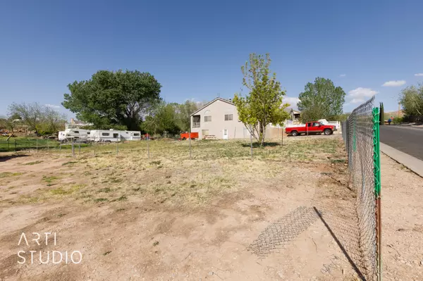 La Verkin, UT 84745,326 W 400 N