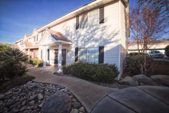 St George, UT 84770,1735 W 540 #1206