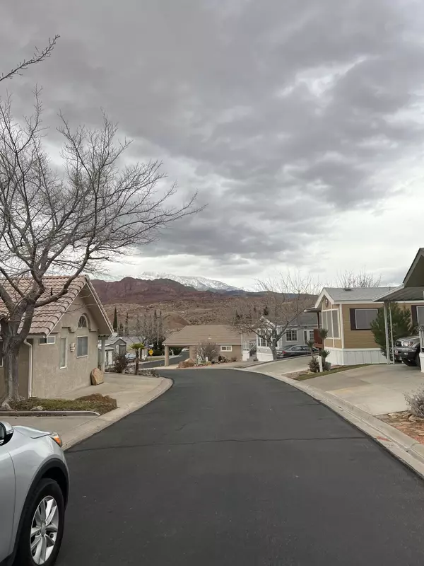 Harrisburg, UT 84737,78 Redbluff DR