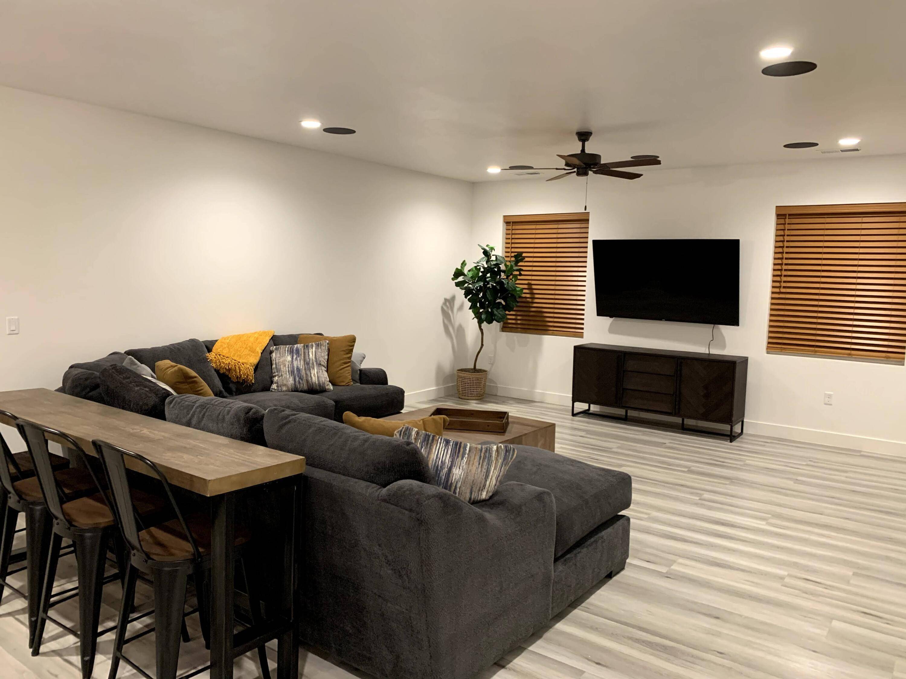 La Verkin, UT 84745,97 W 180 S