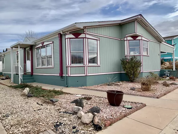 52 N 3950 W, Hurricane, UT 84737